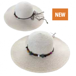 LINDA  CHAPEAU CAPELINE...